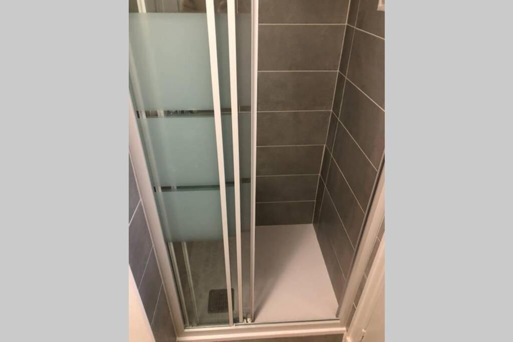 New Kontez - Refait A Neuf, 2Ch, Appt 55M2 Moderne Et Confortable Брест Екстериор снимка